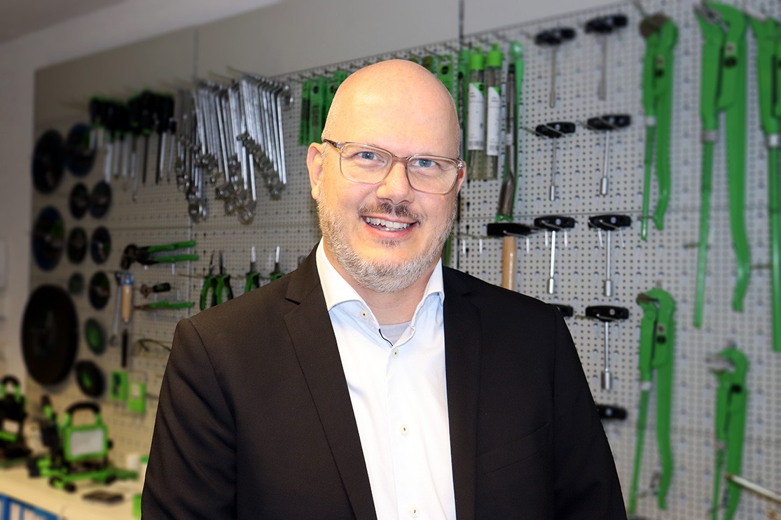 Reto Müller, Human Resources