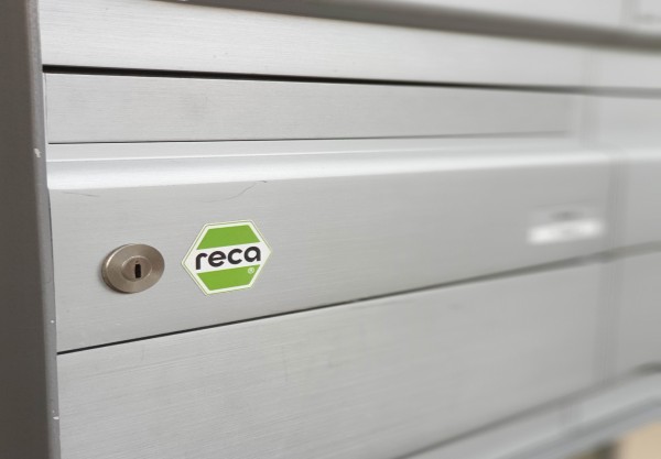 Briefkasten Geschäftssitz Samstagern